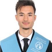 Maestro de primaria, recién graduado en la especialidad de Audición y Lenguaje, con experiencia en clases particulares.